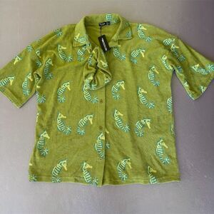 Nasty Gal Seahorse Print Button-Up Shirt Women's Size 2 NWT‎